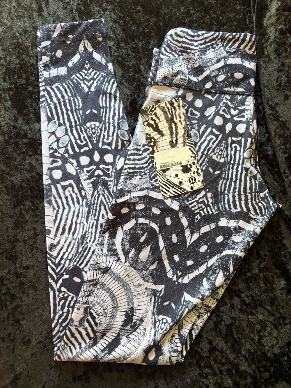 NWT Lululemon Butterfly Mosaic Wonder Onder Pant - Size 4